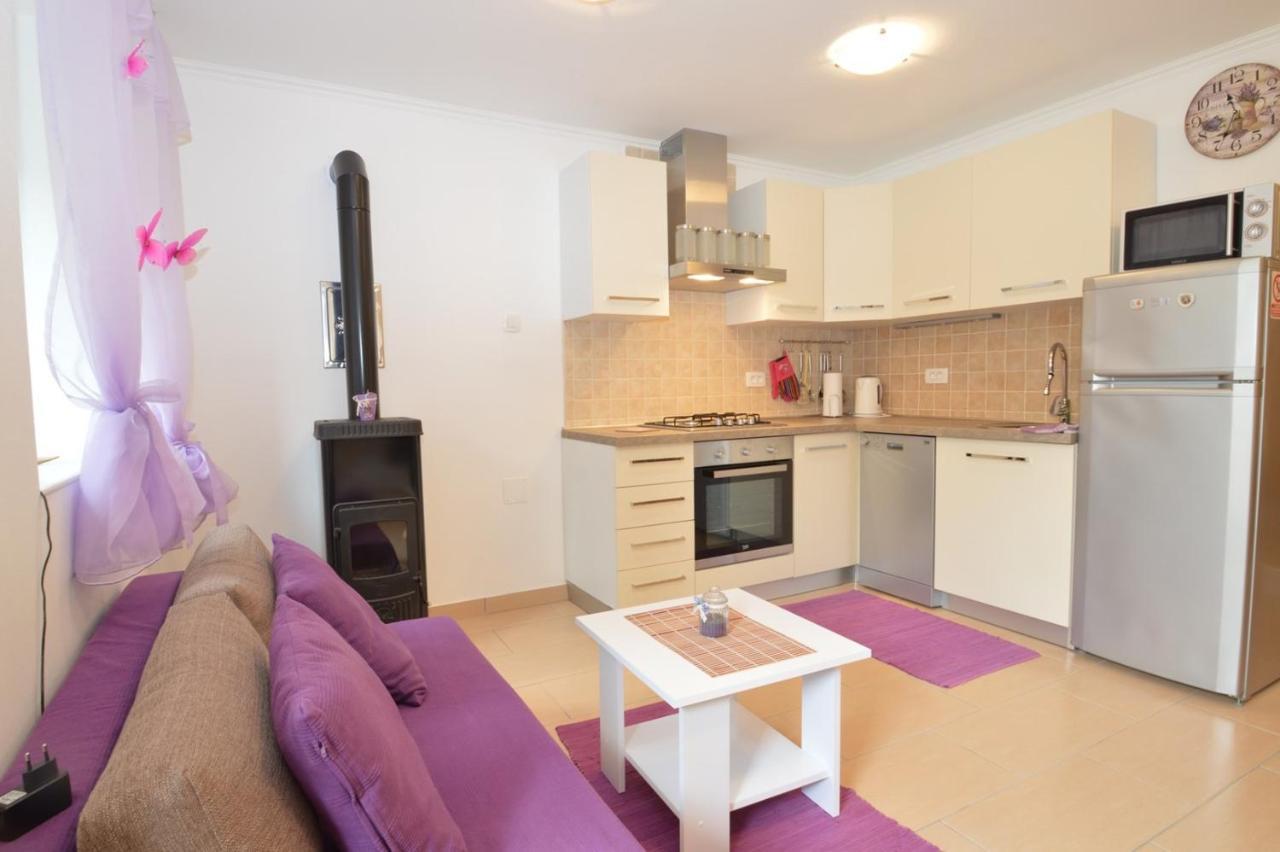 Appartement Hrasta *